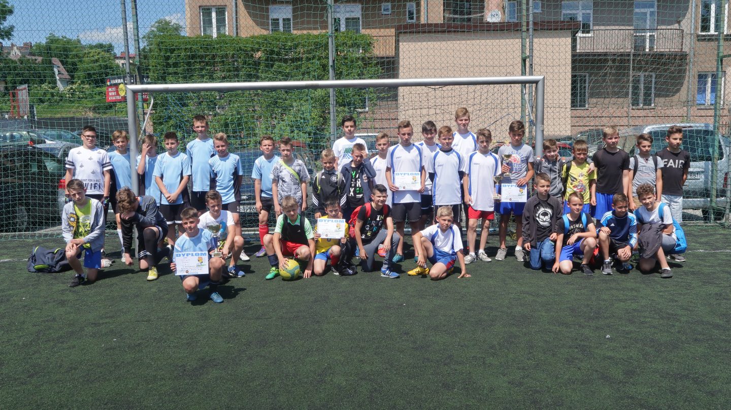 Mini piłka nożna chłopców – Mistrzostwa Powiatu Bocheńskiego 2016/2017