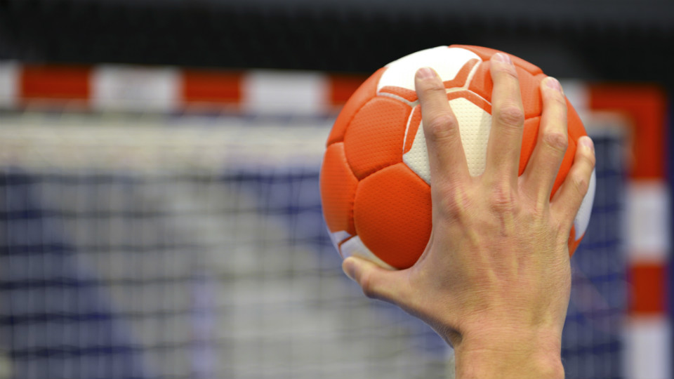 handball www.istockphoto.com