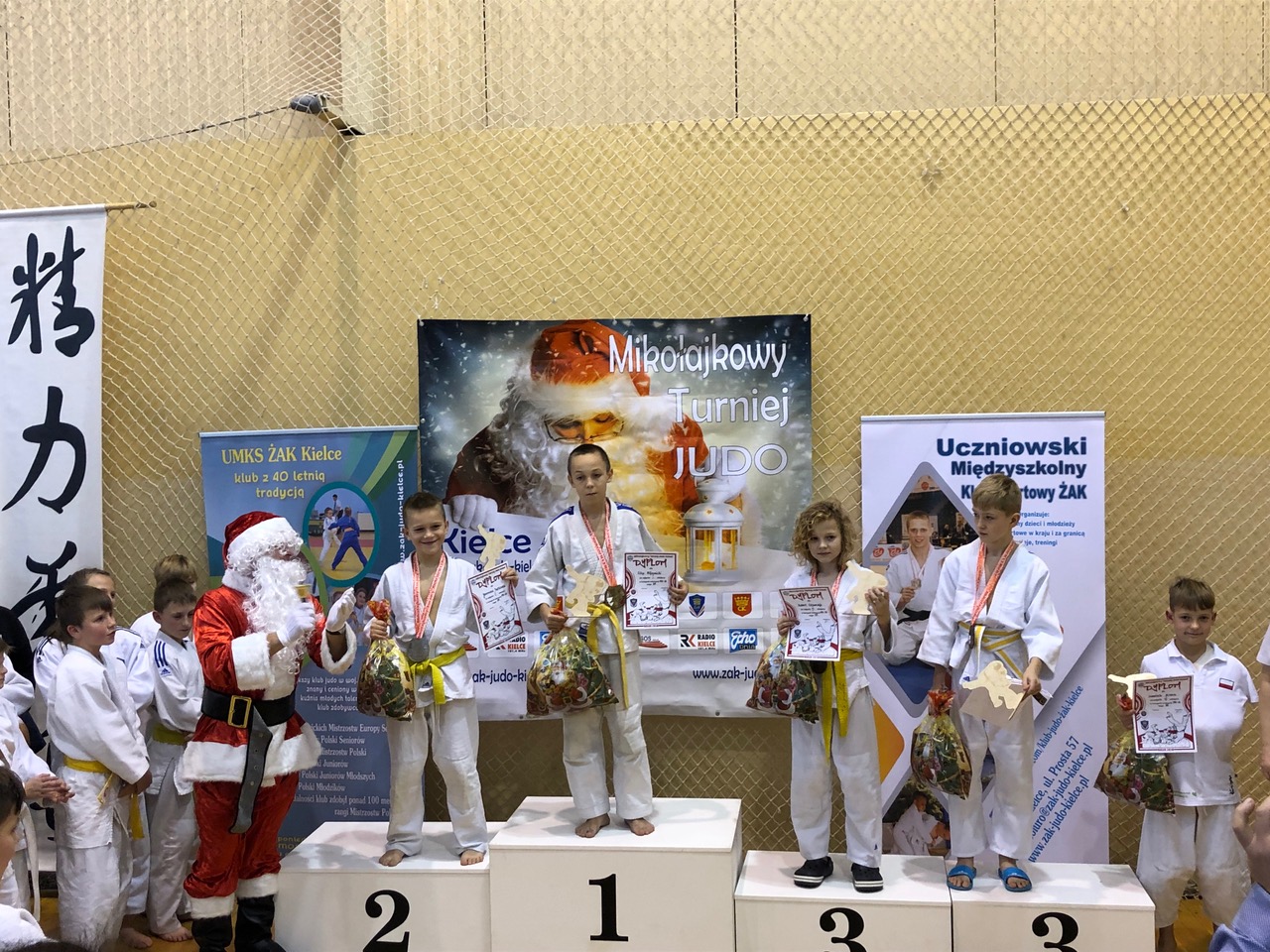 Bochnianie na XX Mikołajkowym Turnieju Judo w Kielcach