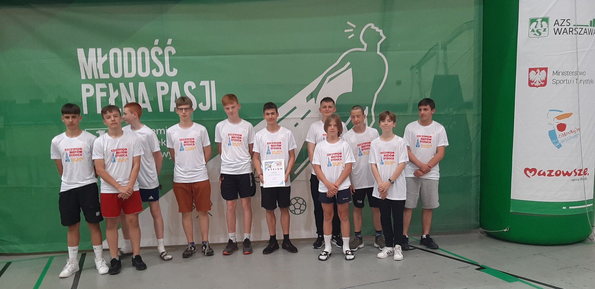 Młodzicy MOSiR Bochnia na ogólnopolskim turnieju piłki ręcznej w Warszawie