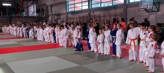 33 medale MOSiR Bochni na Wolbromskiej Lidze Judo!